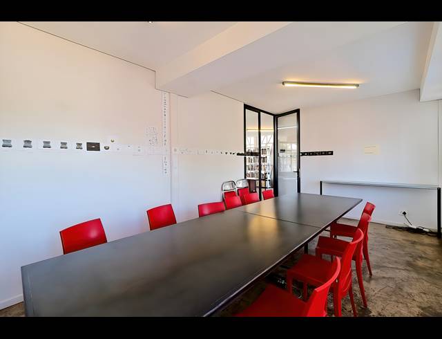 518M² BUILDING FOR SALE IN BRIXTON
